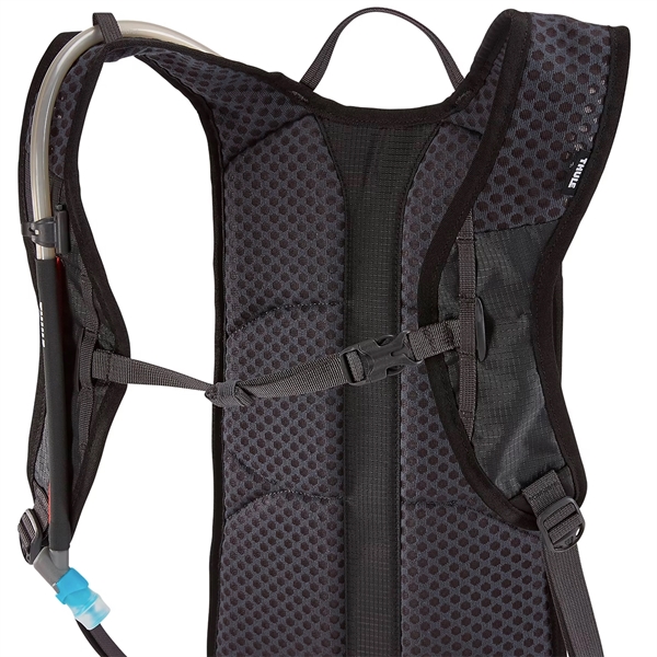 Thule Uptake 4L Hydration Pack is a high-quality bag with practical... from ASI 61005 Hirsch Gift Inc