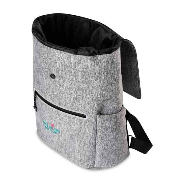 Athleisure-inspired Igloo® cooler collection ideal for gym, errands, and sports outings.... from ASI 56070 Gemline / Gemline®