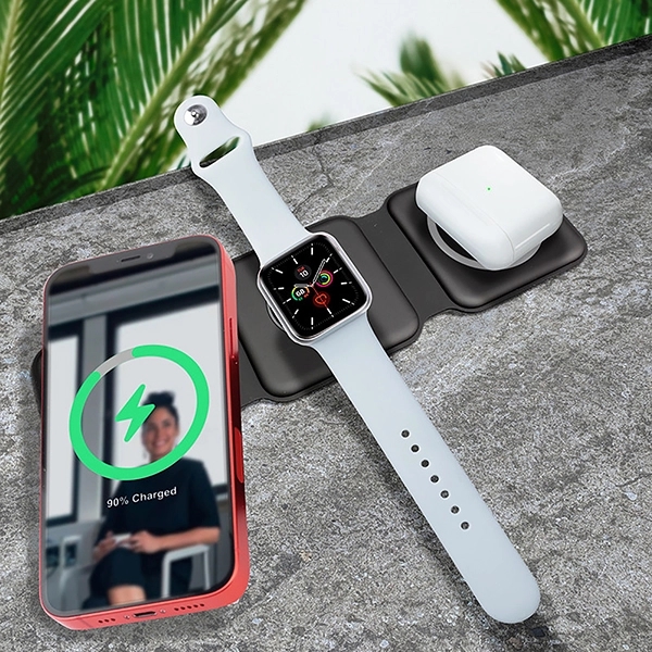 3-in-1 foldable charger with wireless charging mat and a Type-C to... from ASI 98360 WOWLine / WOWLine®