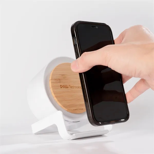 A ring-light, Bluetooth speaker and wireless charging phone stand designed in... from ASI 91435 Tomax USA / Tomax