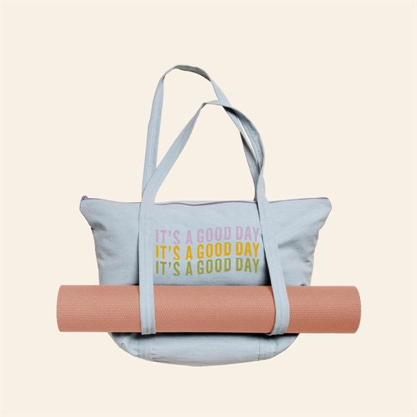 Weekender tote! It is spacious and, with a zippered closure, your... from ASI 74710 Numo