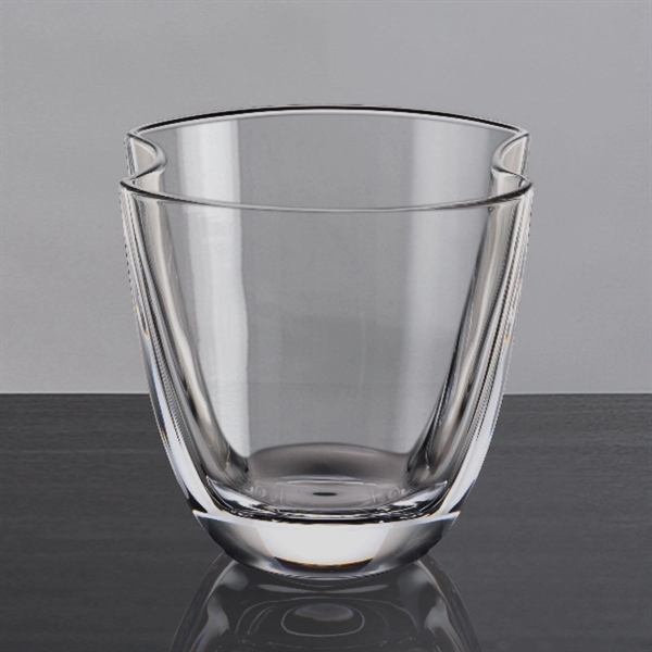 The Dalkeith has a stunning curved design that showcases the silhouette... from ASI 84592 St Regis Group