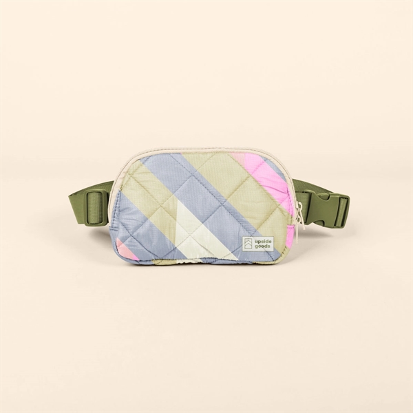 Adjustable nylon webbing belt. Double-pull zipper. Lined with ripstop nylon.... from ASI 74710 Numo