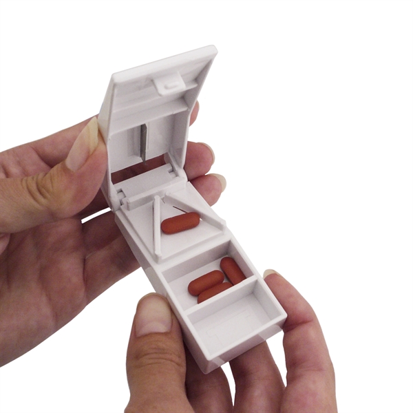 Tablet splitter with two compartments and stainless steel blade.... from ASI 92977 UniversalPromo, Inc / UP Line