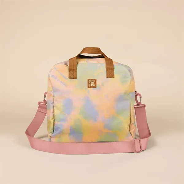 The Retro Bag sports a zippered closure, adjustable nylon webbing shoulder... from ASI 74710 Numo