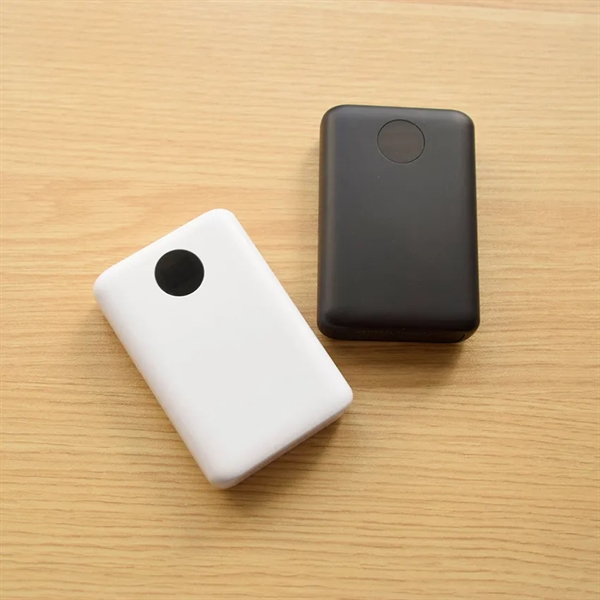 10000mAh power bank, featuring a digital display for easy battery monitoring.... from ASI 68190 Lungsal / Lungsal