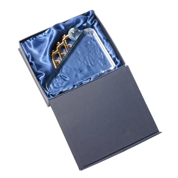 The Optical Crystal Synergy Award resembles three teammates working together to... from ASI 84592 St Regis Group / St Regis