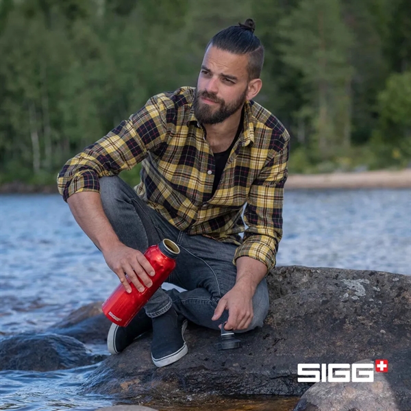 SIGG™ WMB Classic Traveller Mountain Bottle 51oz... from ASI 84592 St Regis Group