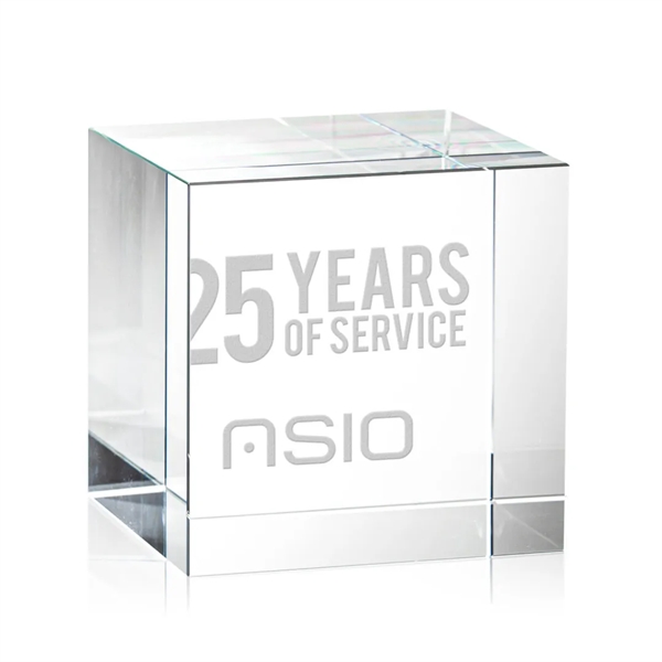 An elegantly, polished cube in pure Optical Crystal. A lovely award,... from ASI 84592 St Regis Group / St Regis