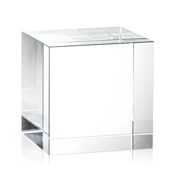 An elegantly, polished cube in pure Optical Crystal. A lovely award,... from ASI 84592 St Regis Group / St Regis
