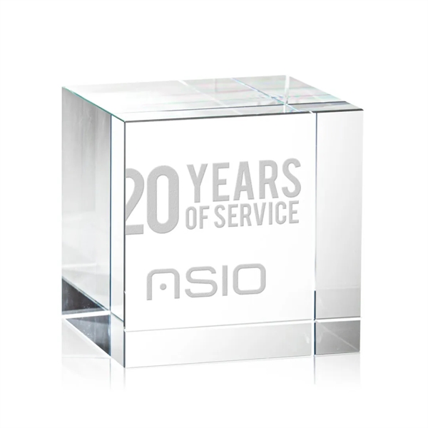 An elegantly, polished cube in pure Optical Crystal. A lovely award,... from ASI 84592 St Regis Group / St Regis