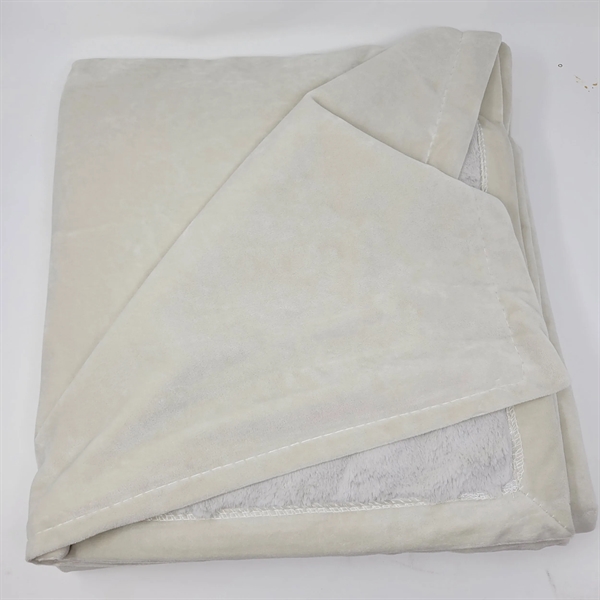 The Opulence throw is sumptuous, providing a level of cozy that... from ASI 79750 Pro Towels / Palmetto Blanket Company