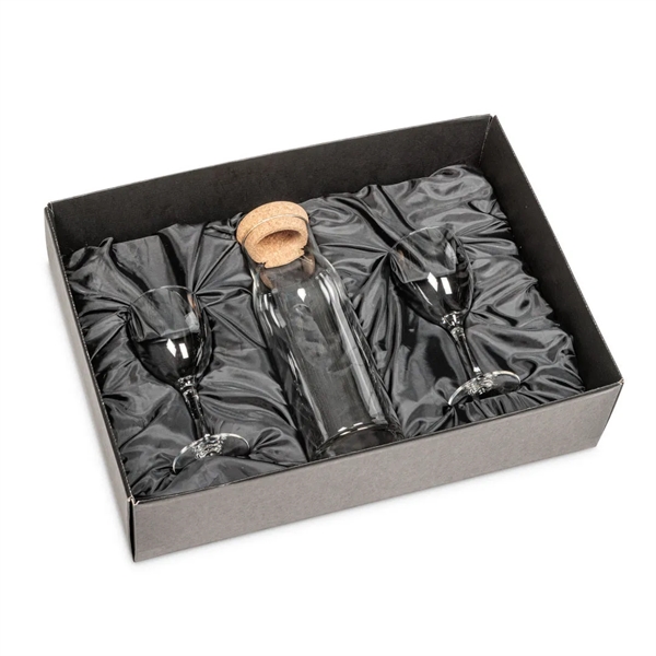 The Aviston 33oz Carafe features a cork lid to serve and... from ASI 84592 St Regis Group