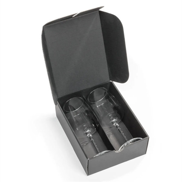 The Dunhill wine is made of lead-free crystalline and features a... from ASI 84592 St Regis Group