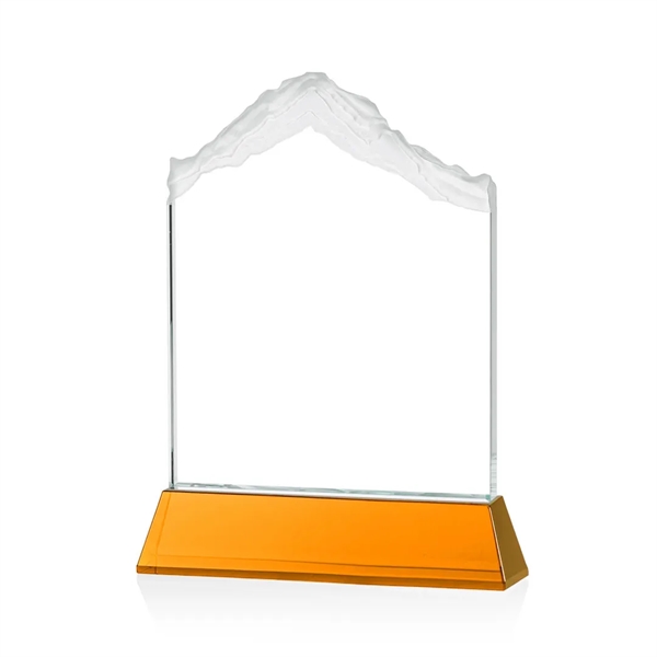 The highest peak in the world, the incredible Everest Award is... from ASI 84592 St Regis Group / St Regis