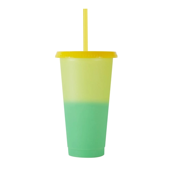 24 oz. polypropylene tumbler with color-changing properties and a reusable lid... from ASI 57800 Gordon Sinclair / Gordon Sinclair®