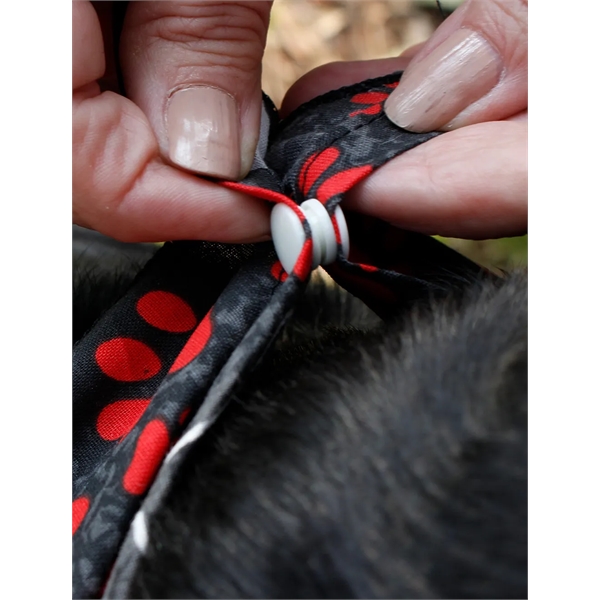 Snap and go pet triangle bandanna.... from ASI 44020 Bandanna Promotions By CARO-LINE / Swag-Wag Pets