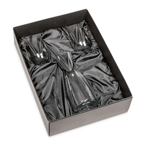 The RIEDEL Merlot Decanter is paired with RIEDEL Stemless Wine Glasses... from ASI 84592 St Regis Group