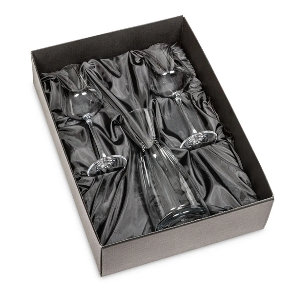 The RIEDEL Merlot Decanter is paired with RIEDEL Extreme Wine Glasses... from ASI 84592 St Regis Group