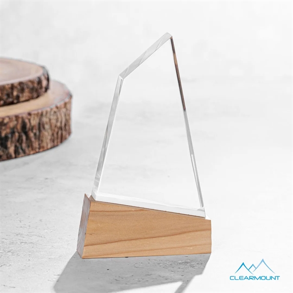 Bring a touch of nature to your awards program with the... from ASI 84592 St Regis Group / Clearmount
