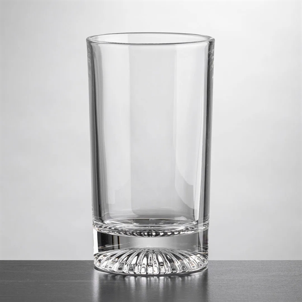 The stunning bowed seashell design located in the thick sham base... from ASI 84592 St Regis Group