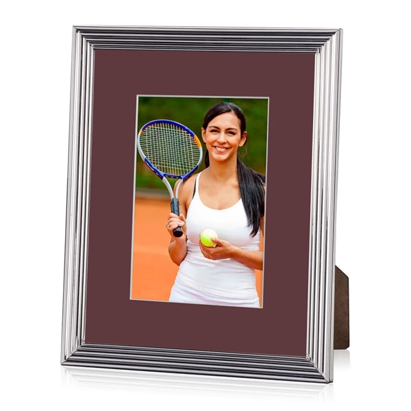 The inner bevel of the Polina is magnified with deep ridges... from ASI 84592 St Regis Group