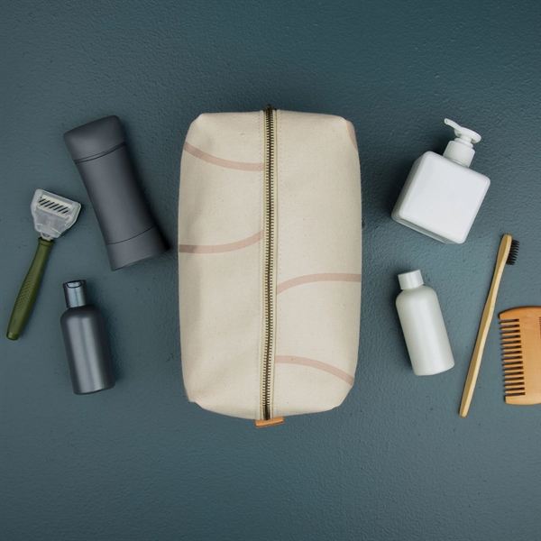 Rugged, yet classic. Our 1911 Collection features 19.11oz natural-color heavyweight canvas,... from ASI 74710 Numo