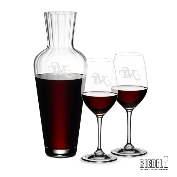 The RIEDEL Mosel Decanter & Oenologue Wine Glasses come together to... from ASI 84592 St Regis Group