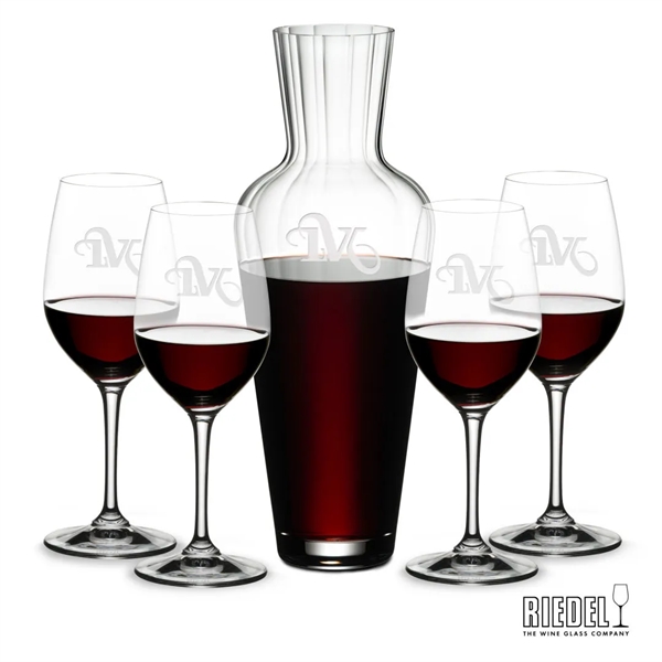 The RIEDEL Mosel Decanter & Oenologue Wine Glasses come together to... from ASI 84592 St Regis Group