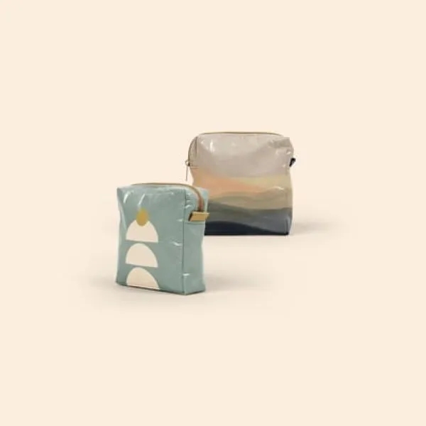 These mod pouches are modular, smaller packing cubes.  Built for... from ASI 74710 Numo