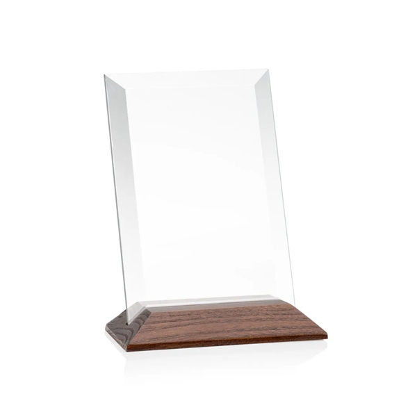 The prestigious Starfire Crystal Embassy Award reflects timeless beauty with its... from ASI 84592 St Regis Group / St Regis