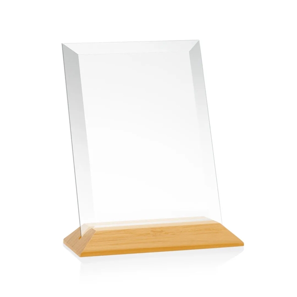 The prestigious Starfire Crystal Embassy Award reflects timeless beauty with its... from ASI 84592 St Regis Group / St Regis