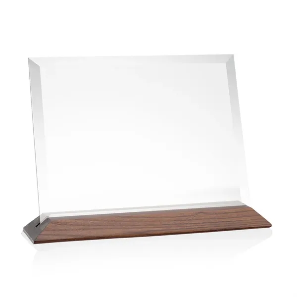 The prestigious Starfire Crystal Embassy Award reflects timeless beauty with its... from ASI 84592 St Regis Group / St Regis