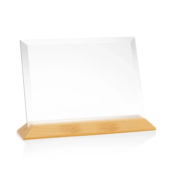 The prestigious Starfire Crystal Embassy Award reflects timeless beauty with its... from ASI 84592 St Regis Group / St Regis