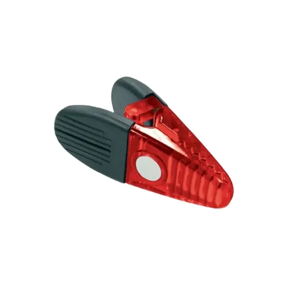 Plastic fridge magnetic memo clip plus 1 color silkscreen imprint on... from ASI 37218 Athena Promo (tm)