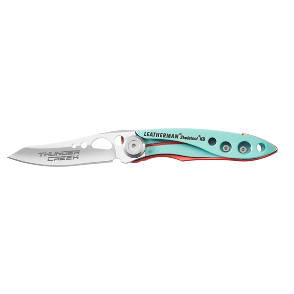 A great lightweight pocket knife. 3 1/2" closed. 2 1/2" blade.... from ASI 46170 Compass Industries Inc