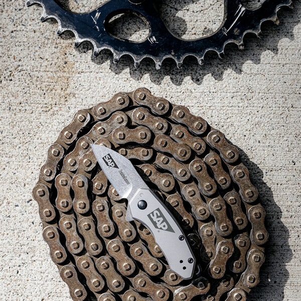 Kershaw pocket knife with a small size but high performance. Comes... from ASI 46170 Compass Industries Inc