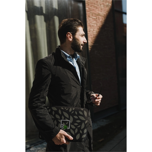 High grade neoprene laptop sleeve with a zipper closure.... from ASI 30250 AZX Sport USA