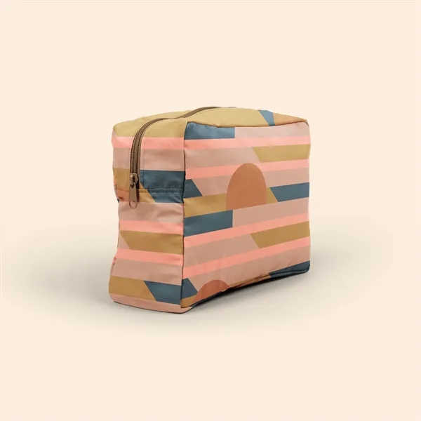 This Busier Bee brings that great shape, but goes a little... from ASI 74710 Numo