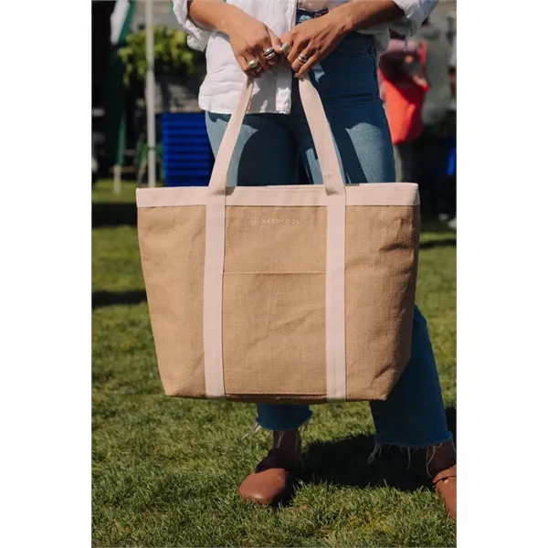 Cooler bag made of jute fiber.... from ASI 56070 Gemline / Gemline®