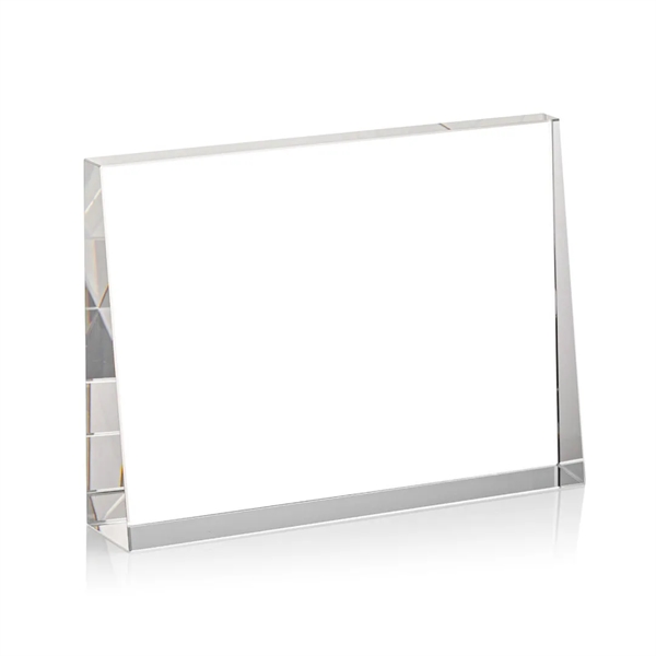 The bold Tweed award is a thick freestanding optical crystal award... from ASI 84592 St Regis Group / St Regis