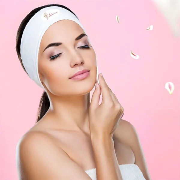 A head wrap made of high-quality microfiber that absorbs moisture effortlessly... from ASI 61966 HPG / Mixie