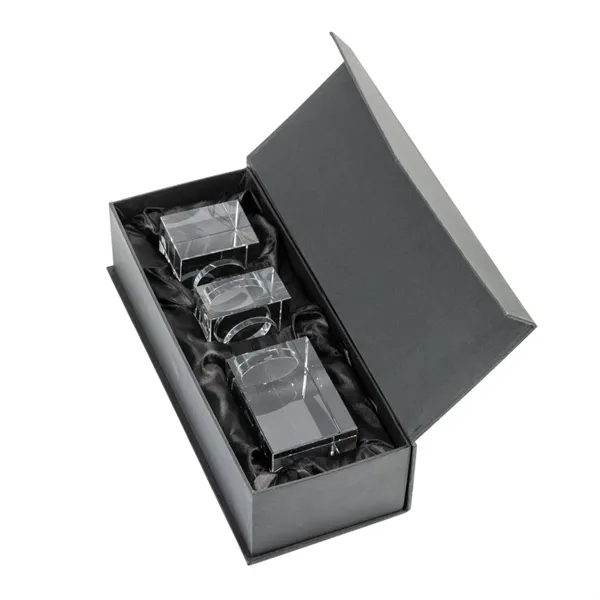 The Optical Crystal Tofino Stacker Award features a unique stackable design... from ASI 84592 St Regis Group / St Regis