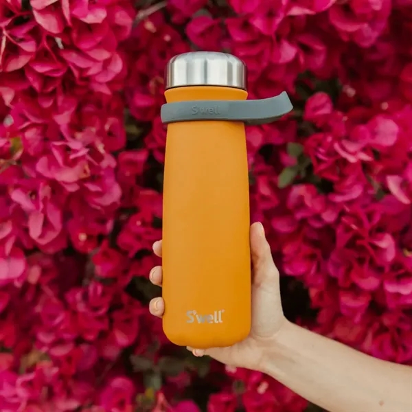 The 24oz S'well® Traveler Insulated Bottle features superior performance and a... from ASI 84592 St Regis Group