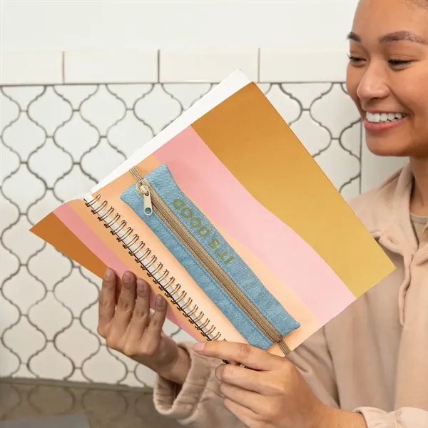 This convenient zippered pouch keeps your pens, pencil, and highlighters right... from ASI 74710 Numo