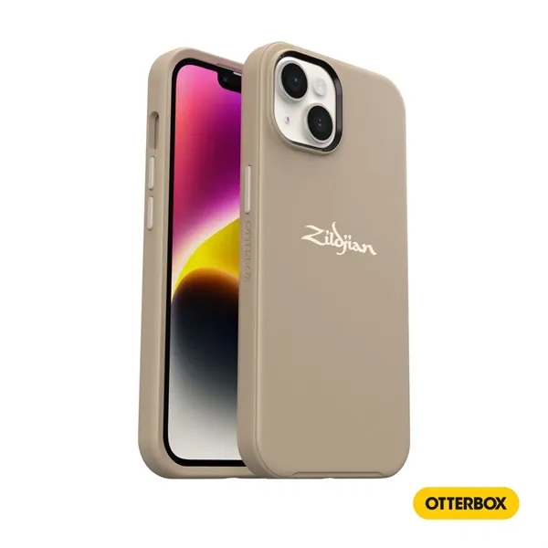 This trendy iPhone 14 case shows off iPhone’s sleek design and... from ASI 84592 St Regis Group