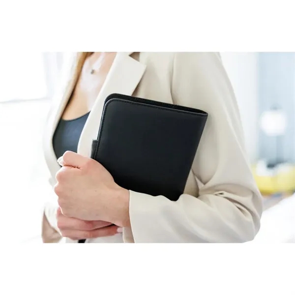 Junior padfolio with magnetic closure.... from ASI 56070 Gemline / Gemline®