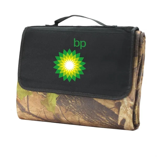 Plush all-purpose picnic blanket. 100% polyester. Water-resistant.... from ASI 30112 ACE Products / Ace Line