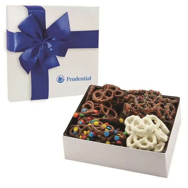 Sweet and Salty Sensation. Filled with Milk with M&M's (2.6 oz),... from ASI 71685 Midnite Snax®