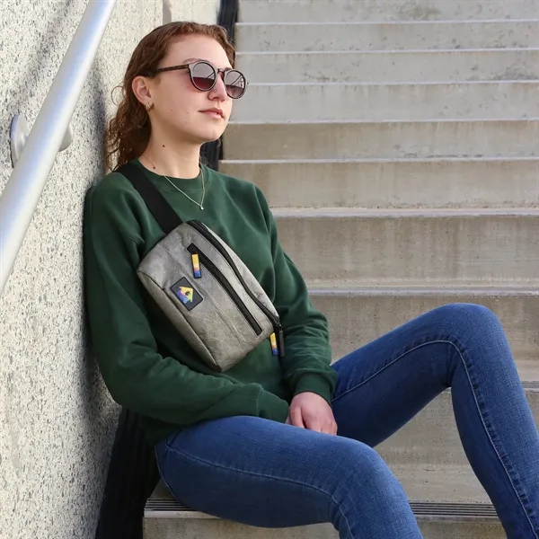 The NEOX PREXY is an extremely lightweight crossbody/fanny pack made of... from ASI 61966 HPG / OrigAudio HPG Gold